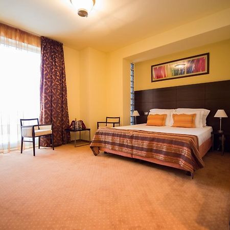 Imago Boutique Hotel Mamaia Esterno foto