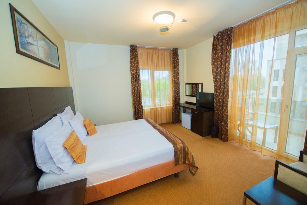 Imago Boutique Hotel Mamaia Esterno foto